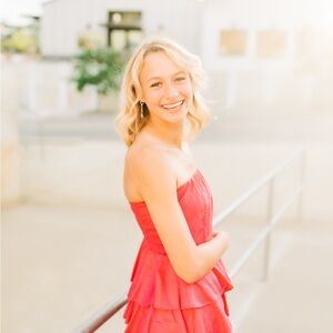 Meet your Posher, Ellie